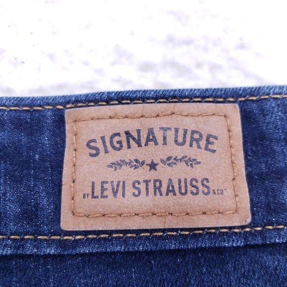 Levis Signature Jean Denim Cotton Women SZ 16 Blue Straight Stretch VTG Mid Rise - Picture 8 of 14
